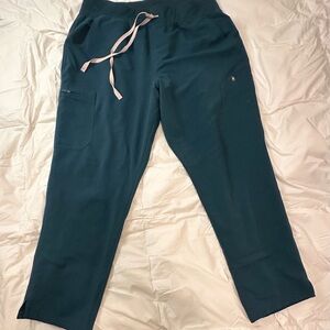 High Wasted Yola Skinny Scrub Pants Petite
